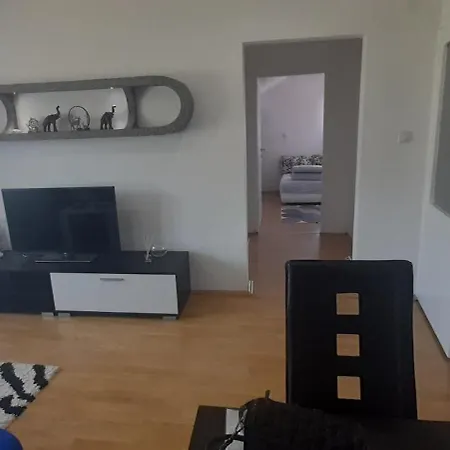 Stan Na Dan -bratunac- Appartement Bratunac